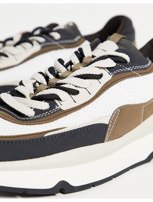 Bershka sneakers in cream and gray