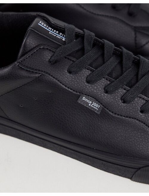 Bershka sneakers in black