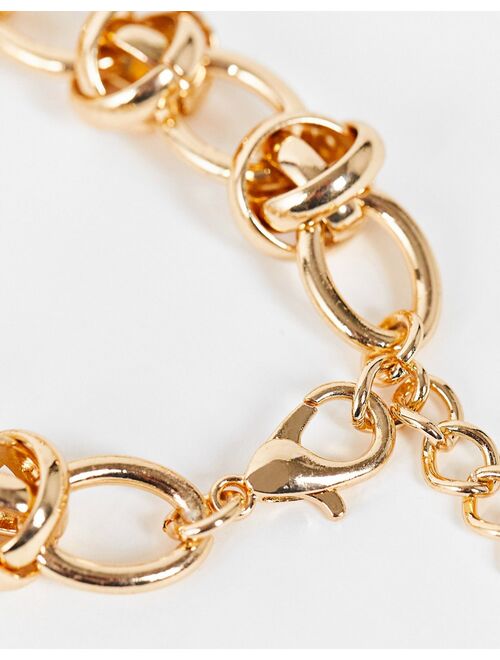Asos Design Chain Bracelet With Interlocking Links in Gold Tone