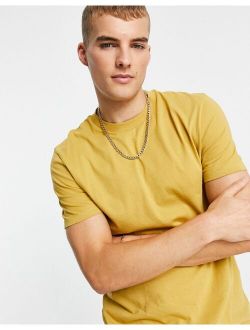 organic t-shirt with crew neck in mustard