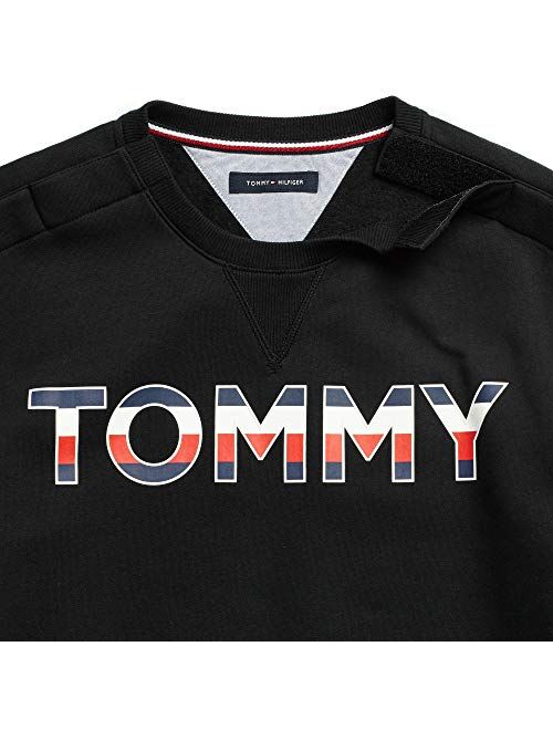 Tommy Hilfiger Men's Adaptive Sweatshirt with Magnetic Buttons at Shoulders