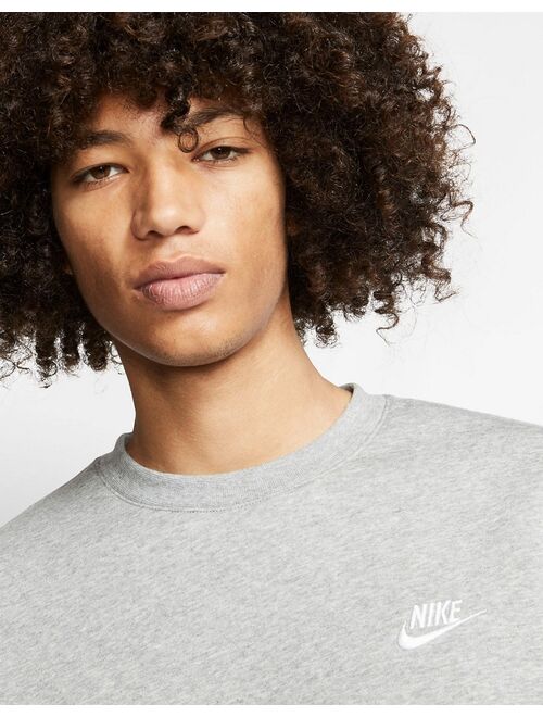 Nike Club Fleece crew neck sweatshirt in gray heather