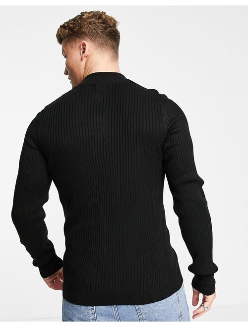 New Look muscle fit knitted sweater in black