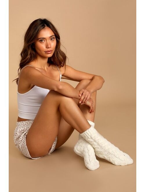 Lulus Cuddle Point Ivory Cable Knit Socks