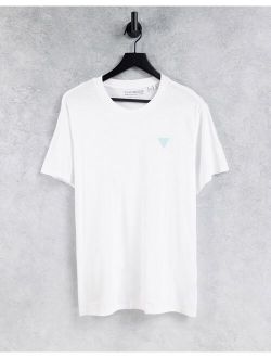 t-shirt in white with small logo