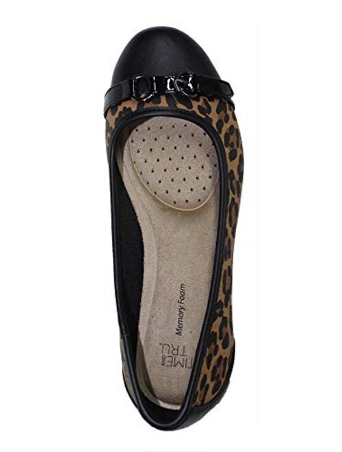 Time and Tru Women's Buckle Toe Flat Leopard