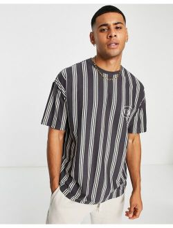 vertical striped t-shirt with US embroidery in gray