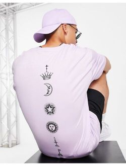 oversized T-shirt with palmistry back print in lilac