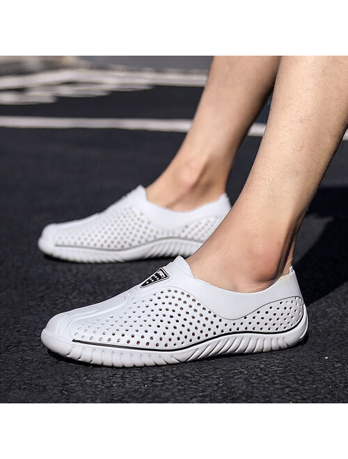Crocs 2020 Fashion Design Men Summer Sandals Hole Shoes Clogs For Men EVA Unisex Beach Garden Shoes Black Men