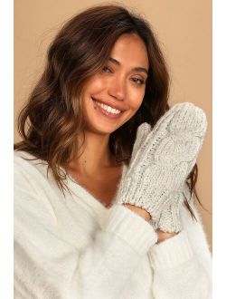 Janice White Cable Knit Mittens