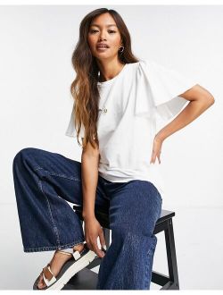 Aware organic cotton t-shirt with flutter sleeve in white