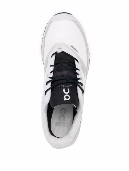 On Running low top logo trainers shoes