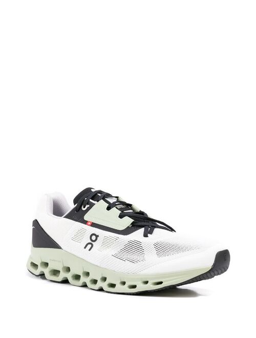 ON Running Cloudstratus low-top sneakers