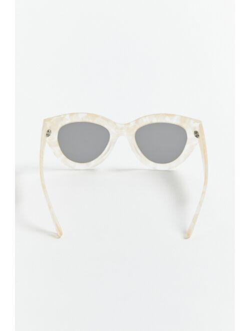 Urban outfitters Brynn Plastic Round Sunglasses