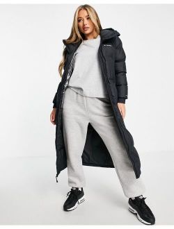 Pike Lake long puffer jacket in black