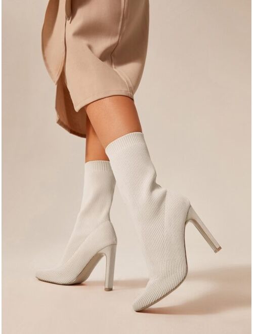 Cuccoo Minimalist Square Toe Sock Boots