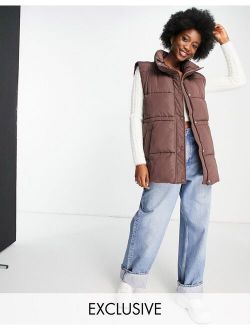 oversized padded vest in chocolate brown