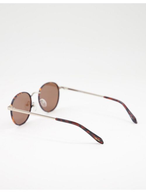 Quay Talk Circles round sunglasses with brown lens in tortoise shell