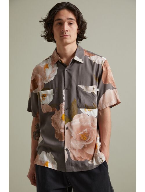 Urban outfitters Standard Cloth Photo Real Floral Shirt
