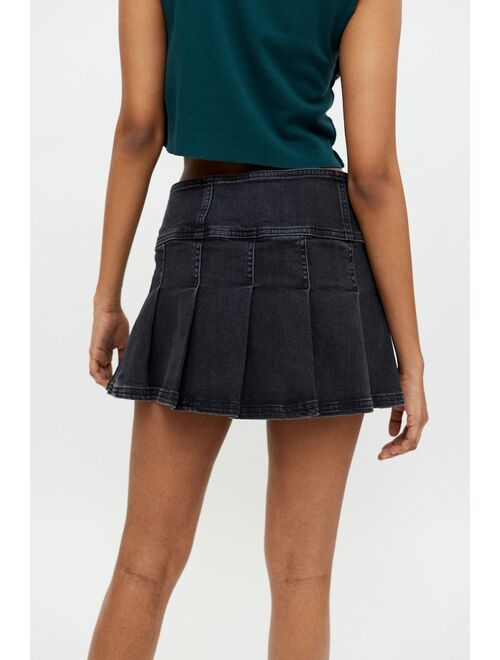 Urban Outfitters UO Denim Button-Front Kilt Skirt