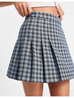 pleated mini skirt in check
