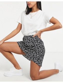 mini bias slip skirt in mono floral print