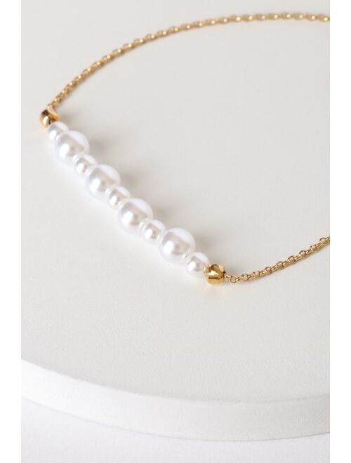 Lulus Classical Beauty 14KT Gold and Pearl Bracelet