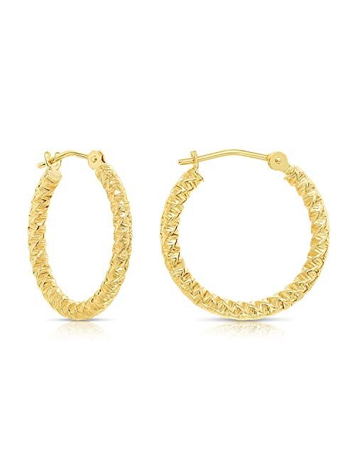 Tilo Jewelry 14k Yellow Gold Spiral Textured Round Hoop Earrings, 2.5mm thickness