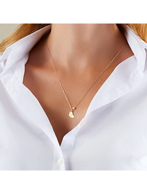 MEVARIS Jewelry 14K Yellow Gold Moon/Heart Pendant Necklace with an Elegant and Shiny Cultured Pearl – Gift for Women – Available in Different Sizes (18 inch, 20 inch)