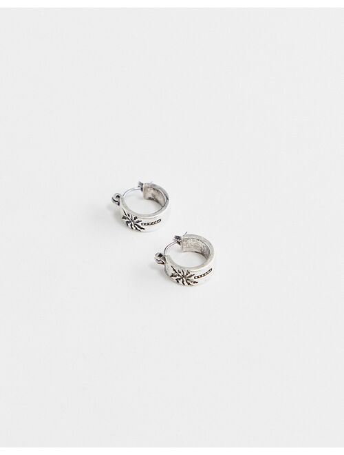 Classics 77 palm tree hoop earrings in silver