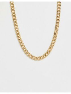 short chunky chain in gold tone