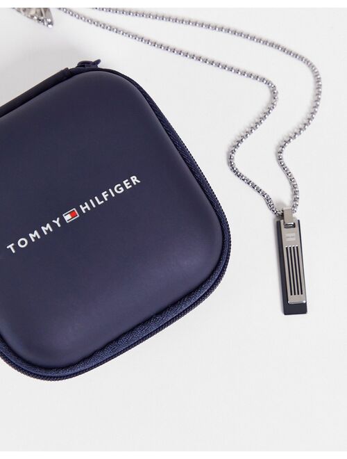 Tommy Hilfiger stainless steel pendant in silver 2790350