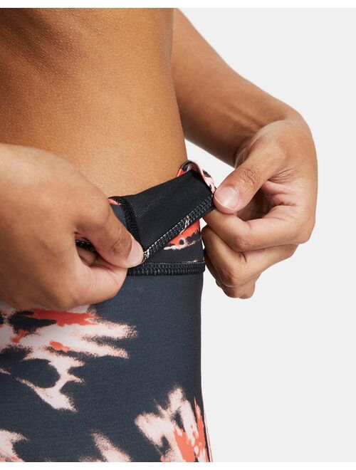 Nike Resortwear Pack tie-dye effect 7/8 leggings in black