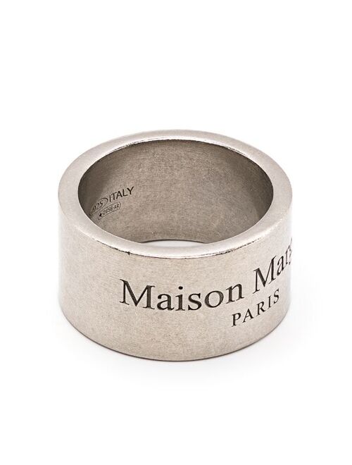 Maison Margiela logo-engraved band ring