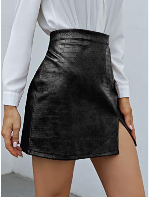 Milumia Women Elegant PU Leather Short Skirt Split Hem Zip Back Solid Mini Skirt