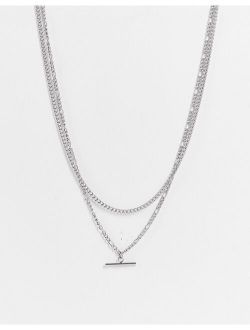 2 pack layered stainless steel neckchain with figaro chain and t-bar pendant in silver tone