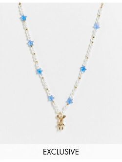 inspired unisex necklace with bunny pendant in faux pearl