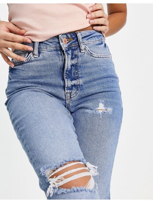 New Look Petite ripped mom jeans in mid blue