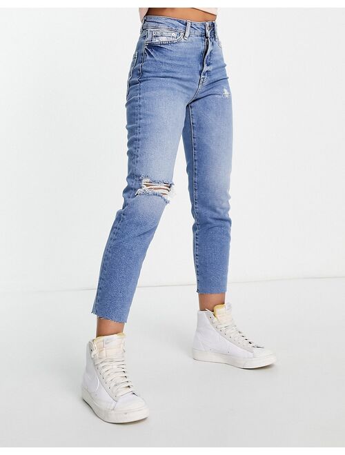 New Look Petite ripped mom jeans in mid blue