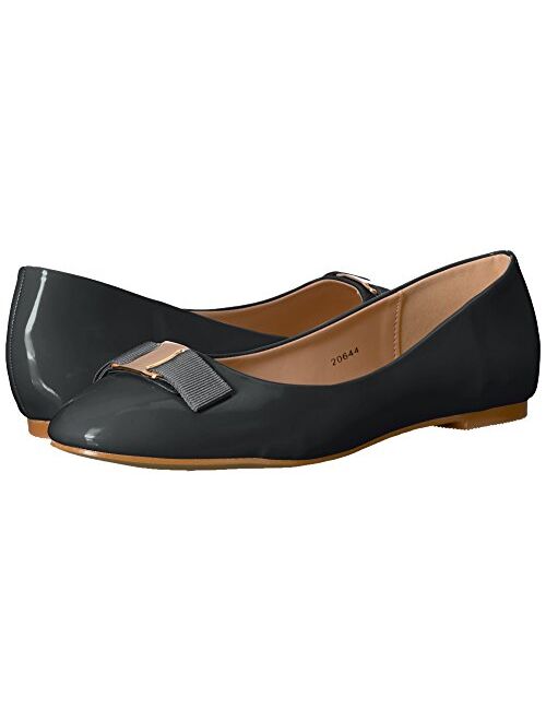 Brinley Co. Womens Round Toe Patent Flats