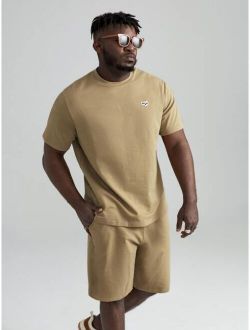 Extended Sizes Men Patch Detail Tee And Shorts Set