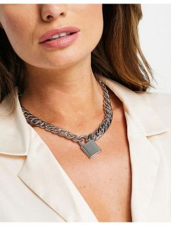 Weverlaan padlock chain necklace in silver