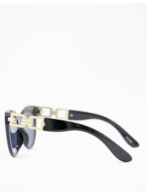 ALDO Vorewen cat eye sunglasses in lavendar