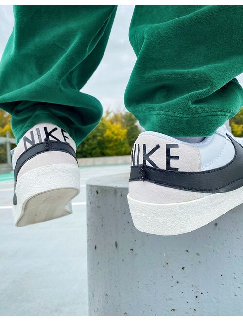 Nike Blazer Low '77 Jumbo sneakers in white/black