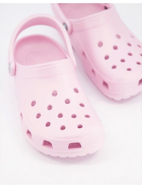 Crocs classic shoes in ballerina pink