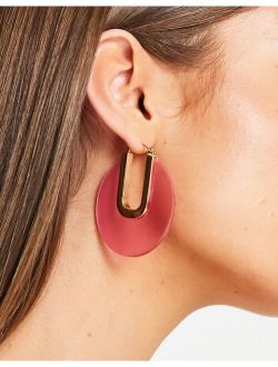 hoop earrings in resin disc design in pink tone