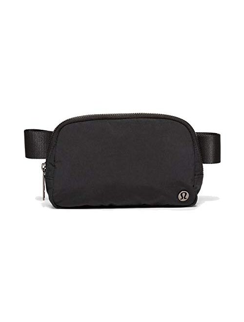 Lululemon Athletica Everywhere Fanny Pack Belt Bag, Black, 7.5 x 5 x 2 inches