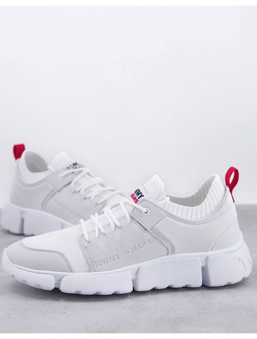 Tommy Hilfiger Tommy Jeans suede runner sock sneakers with logo in white