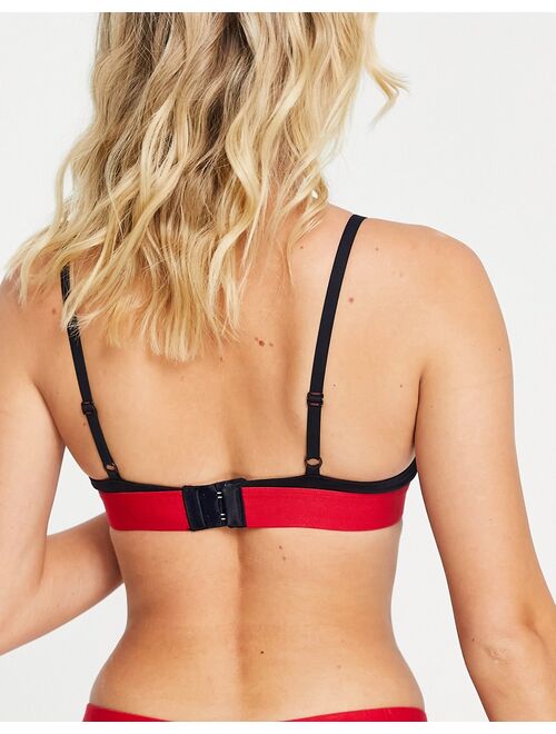 Tommy Hilfiger Tommy Jeans unlined triangle bralette in navy