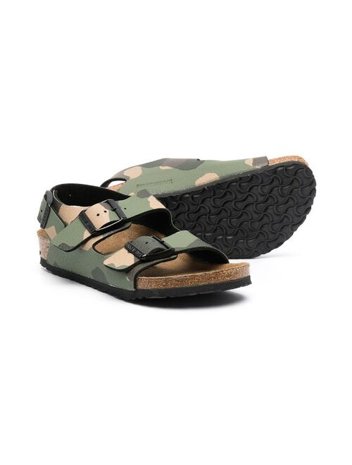 Birkenstock Kids Arizona camouflage-print sandals